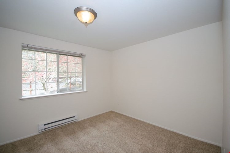 North Creek Heights Apartments Image 19