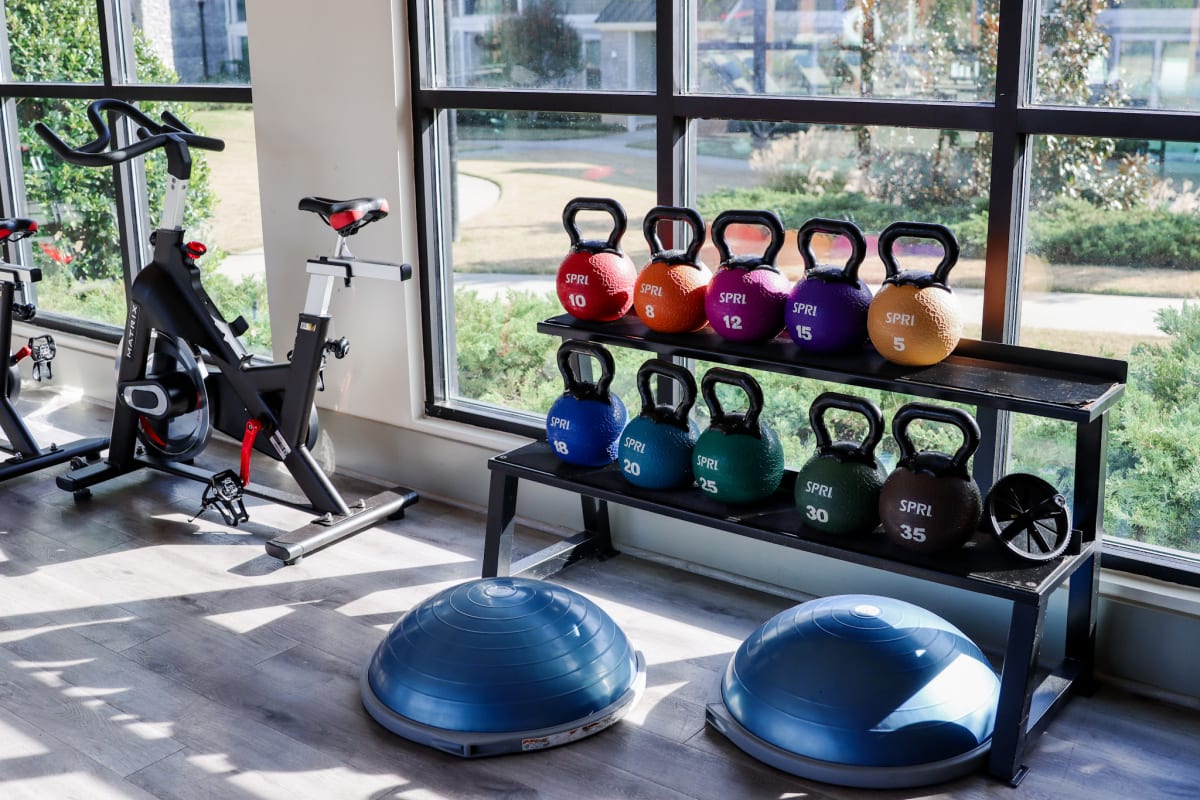 Crest at Laurel Canyon Image 4