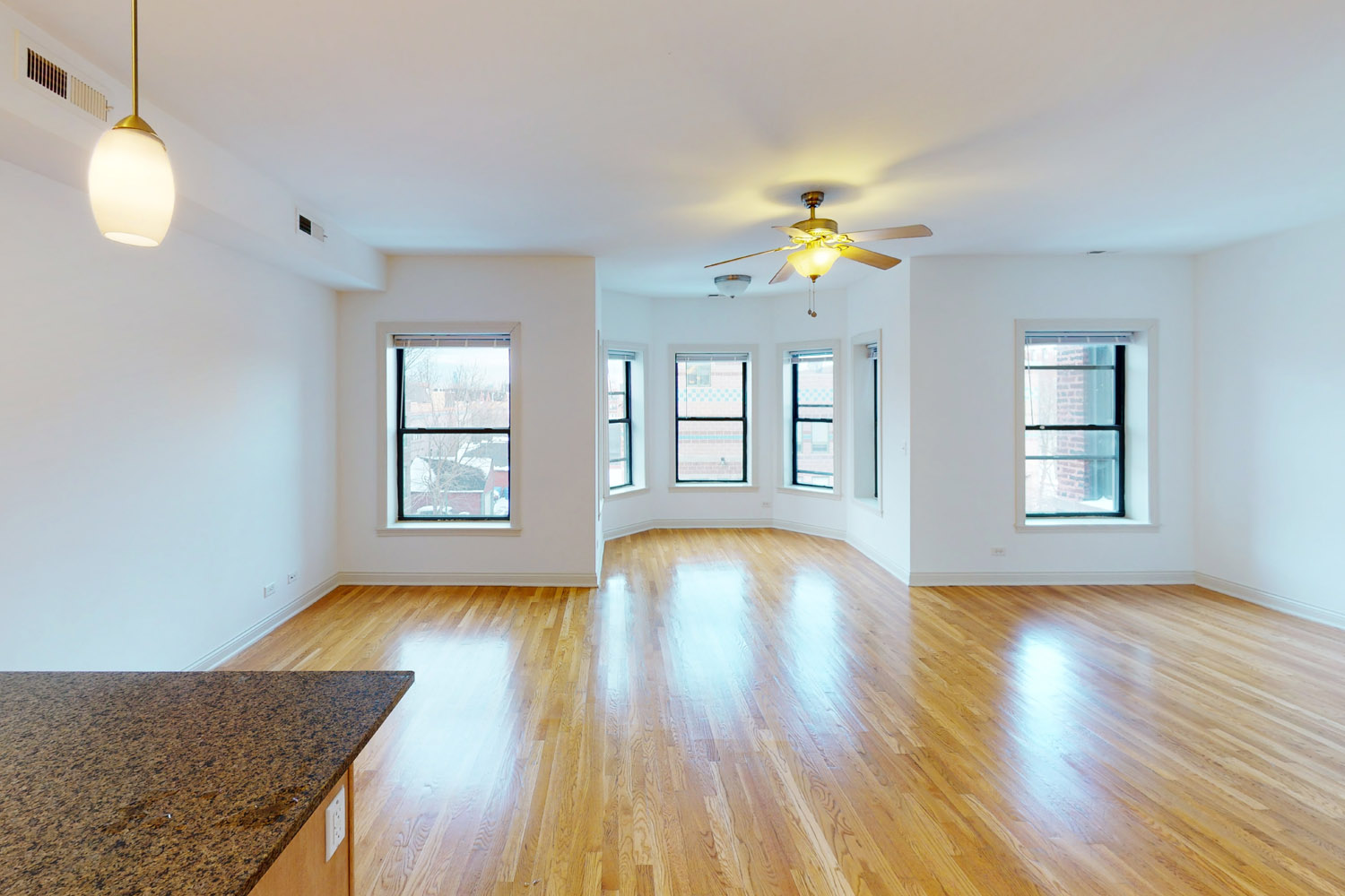 5400-5408 S Ingleside Avenue Image 12