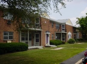 Dover Manor Image 4