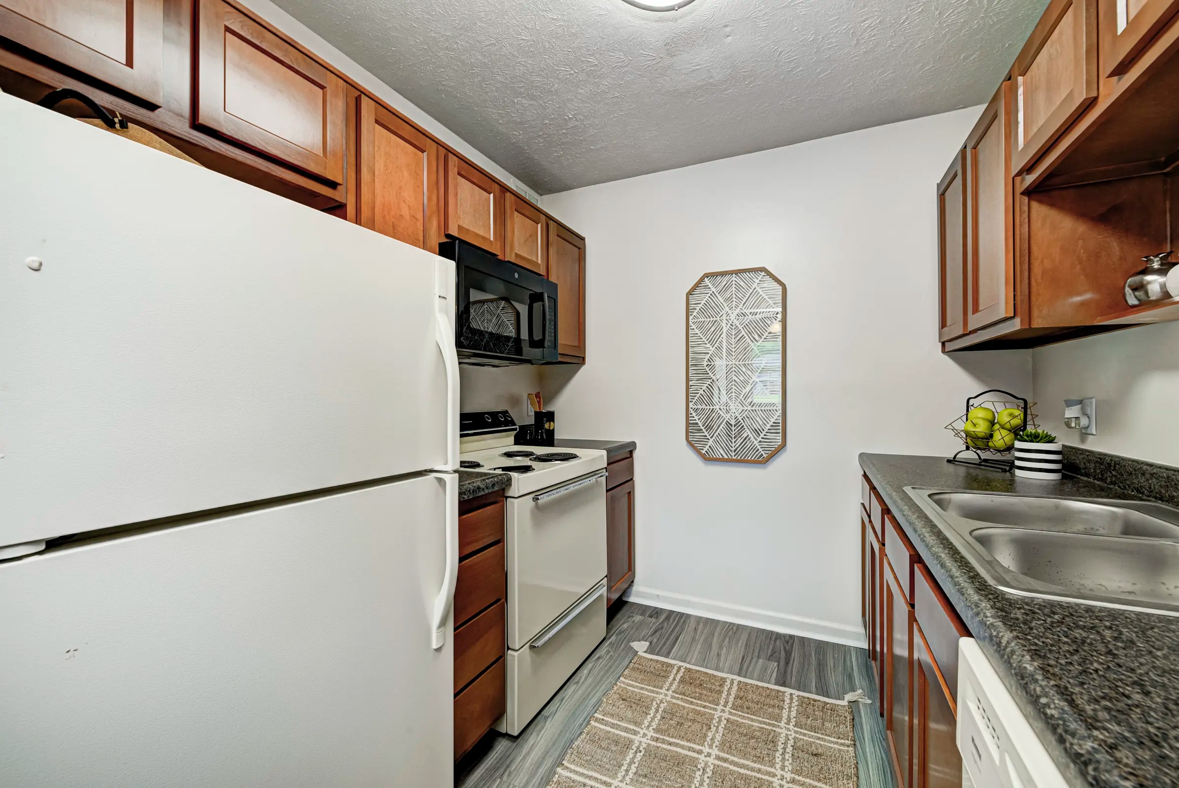 Meridian Lakes Image 12