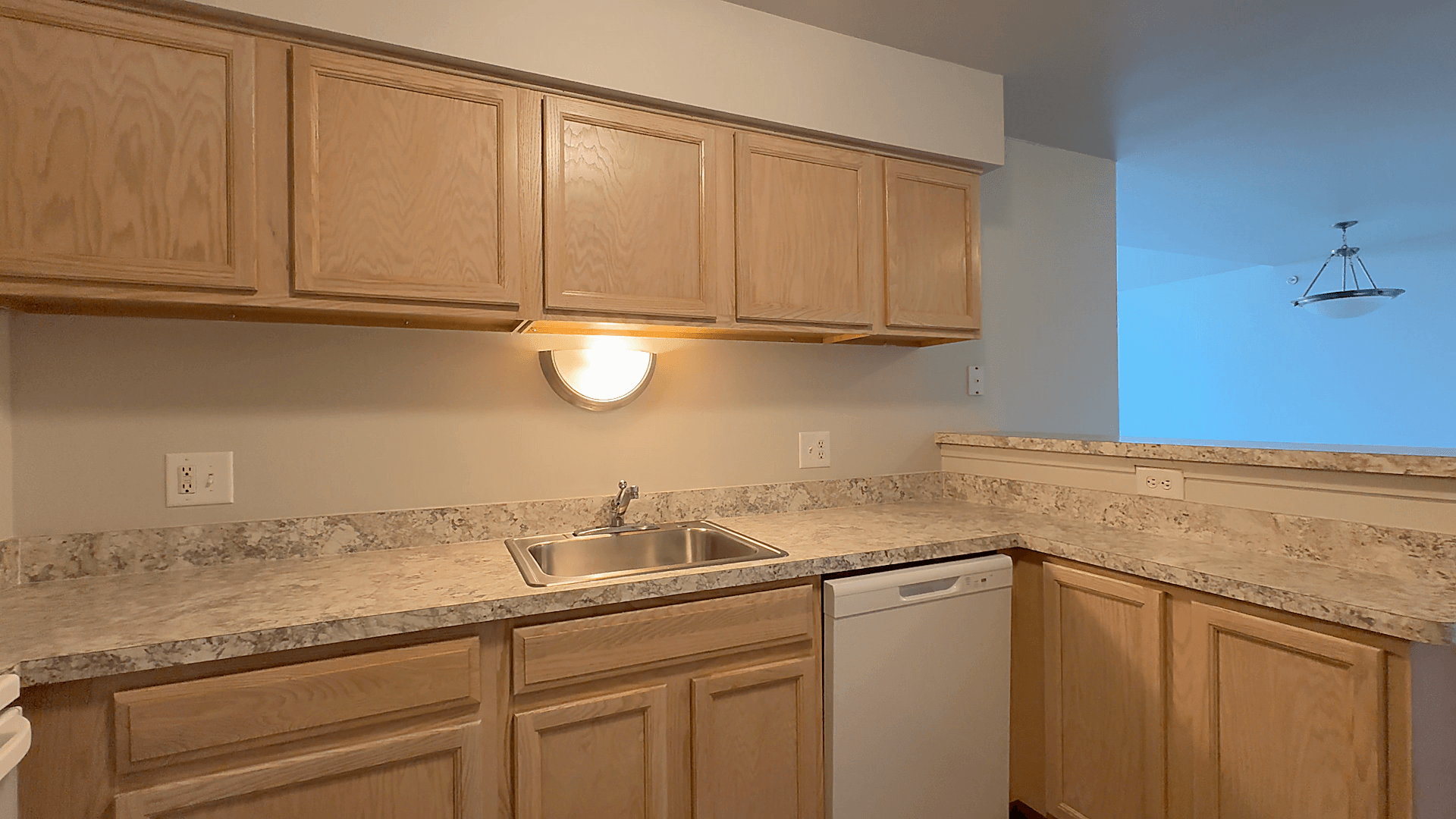Prentiss Pointe Apartments Image 8