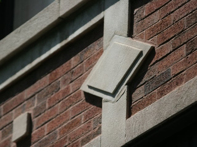 5118 S Greenwood Avenue Image 6