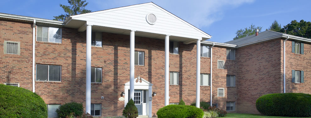 Pine Manor Image 1
