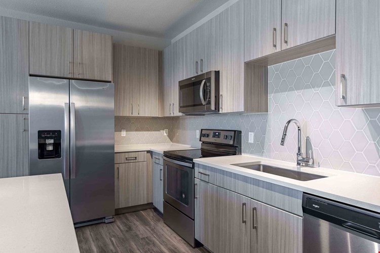 Encore Evans Station Apartments Image 15