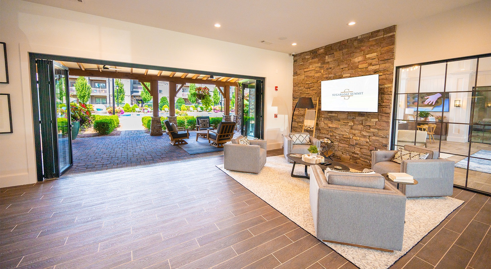 Sugarloaf Summit Image 2