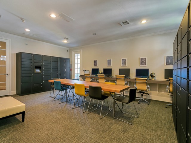 24 Hour Package Service