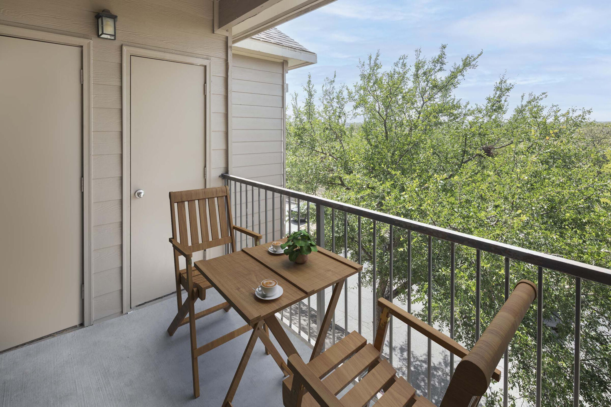 Camden Stoneleigh Image 18