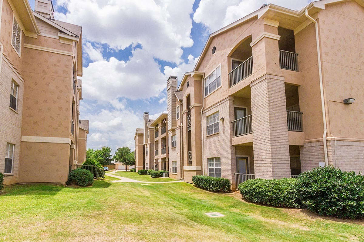 Southpoint Villas Image 1