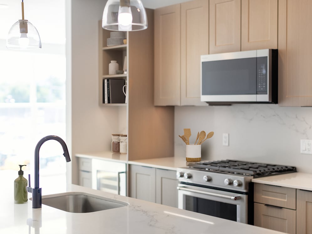 Signature Collection Kitchen with upgraded finishes