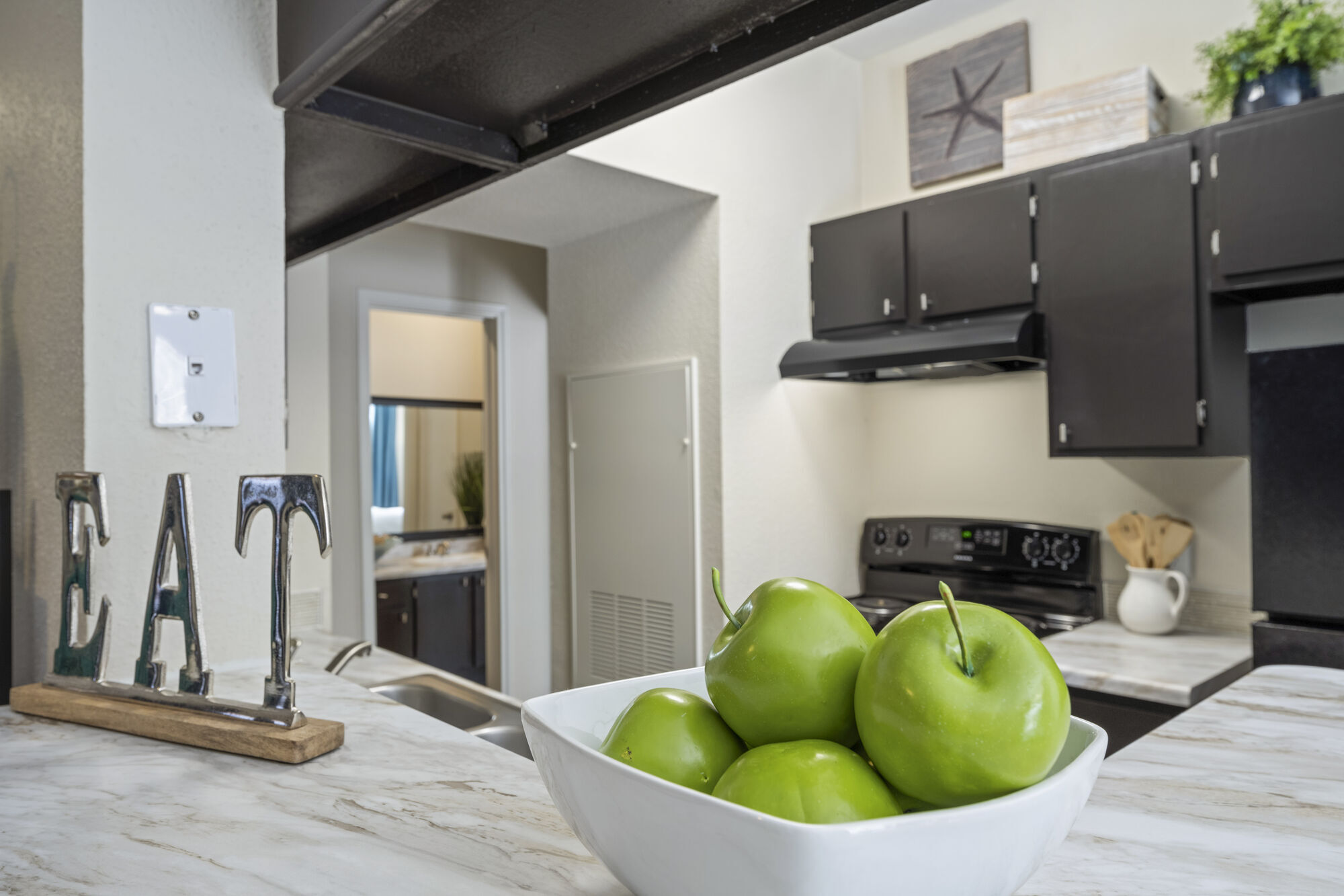 The Reston Apartments Image 1