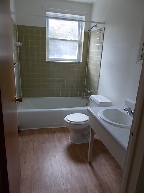 Brookside Apartments Image 4