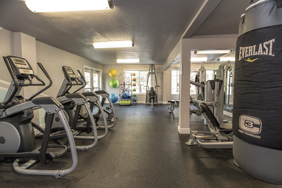 Woodbridge Apartments Image 9