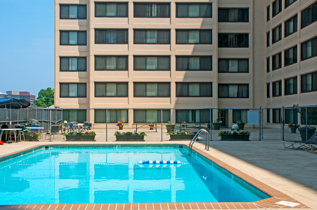 Silver Spring Towers Image 153