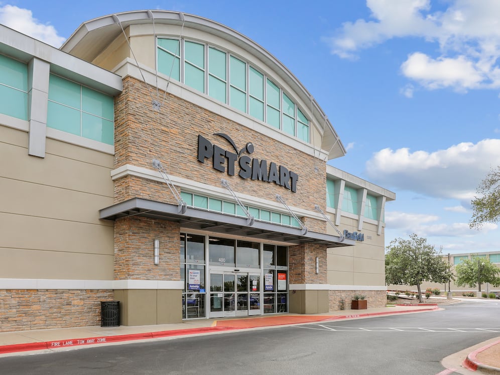 Minutes from Shops at Galleria