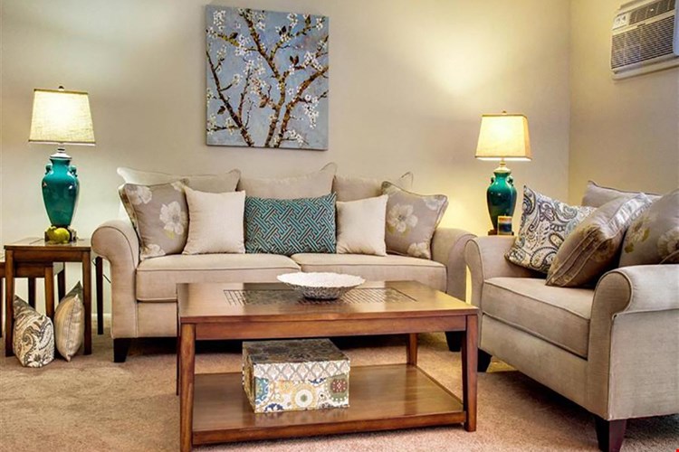 Trinity Towers Image 8