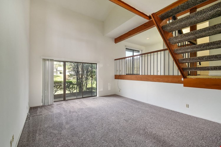 Harbor Pointe Image 10