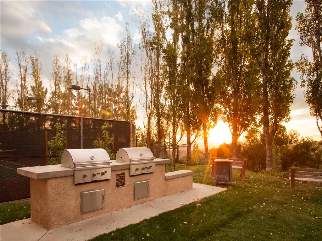 Paloma Summit Condominium Rentals Image 14