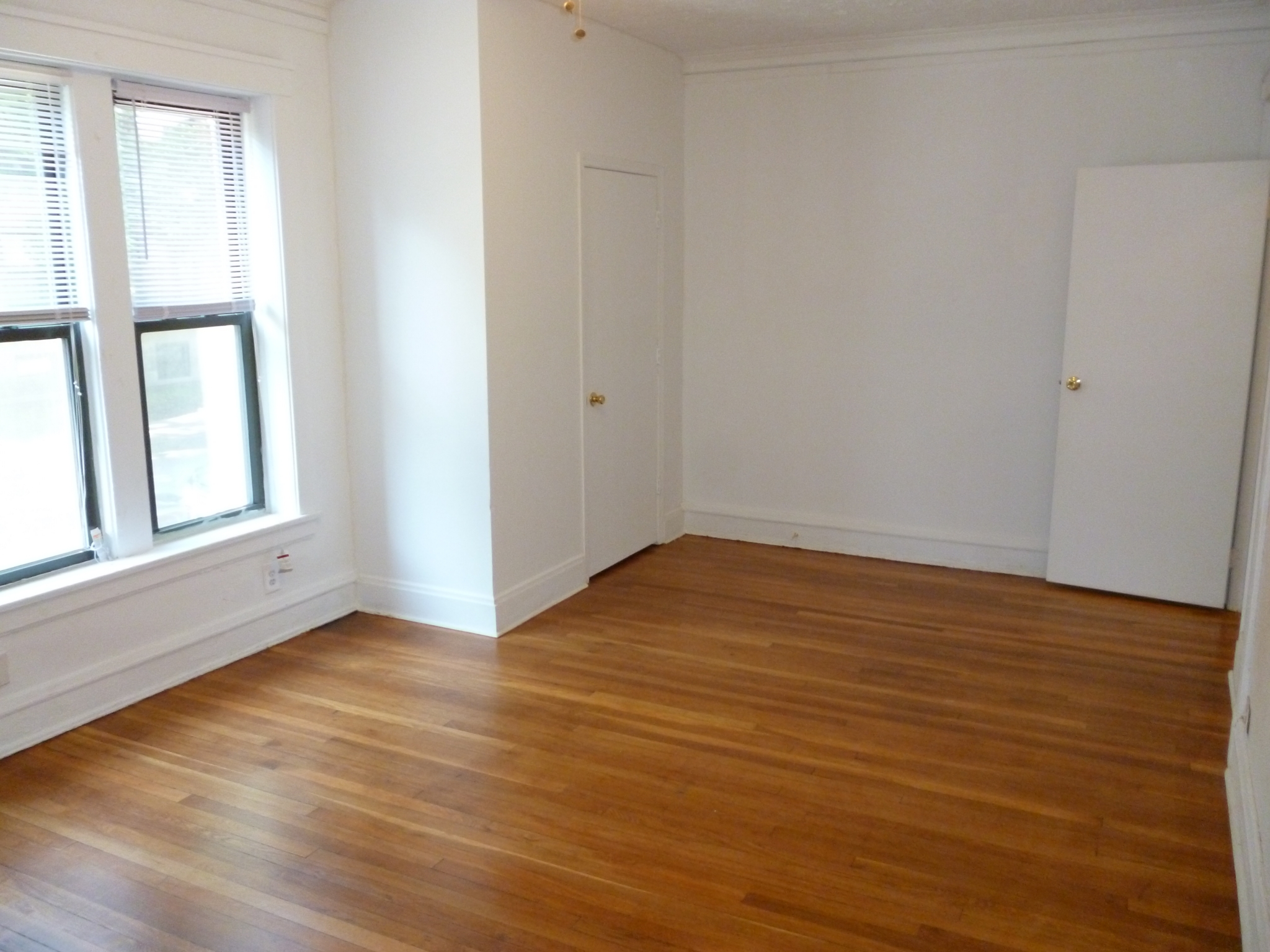 5339-5345 S Woodlawn Avenue Image 15