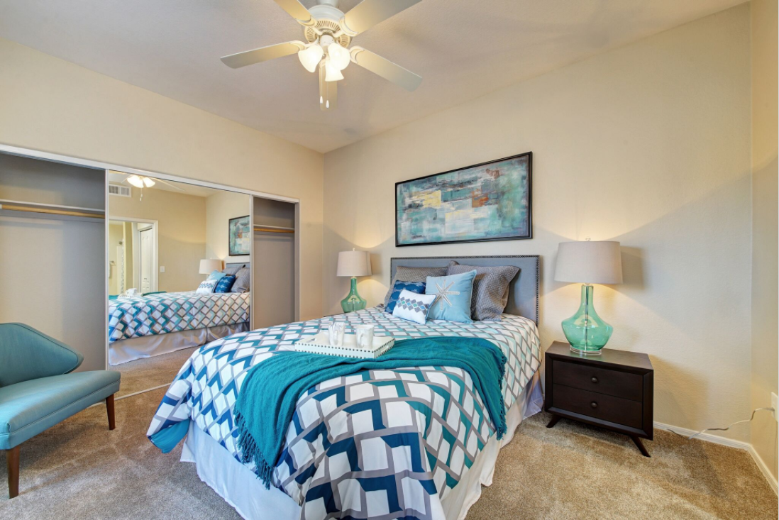 Tresa at Arrowhead Apartment Homes Image 32