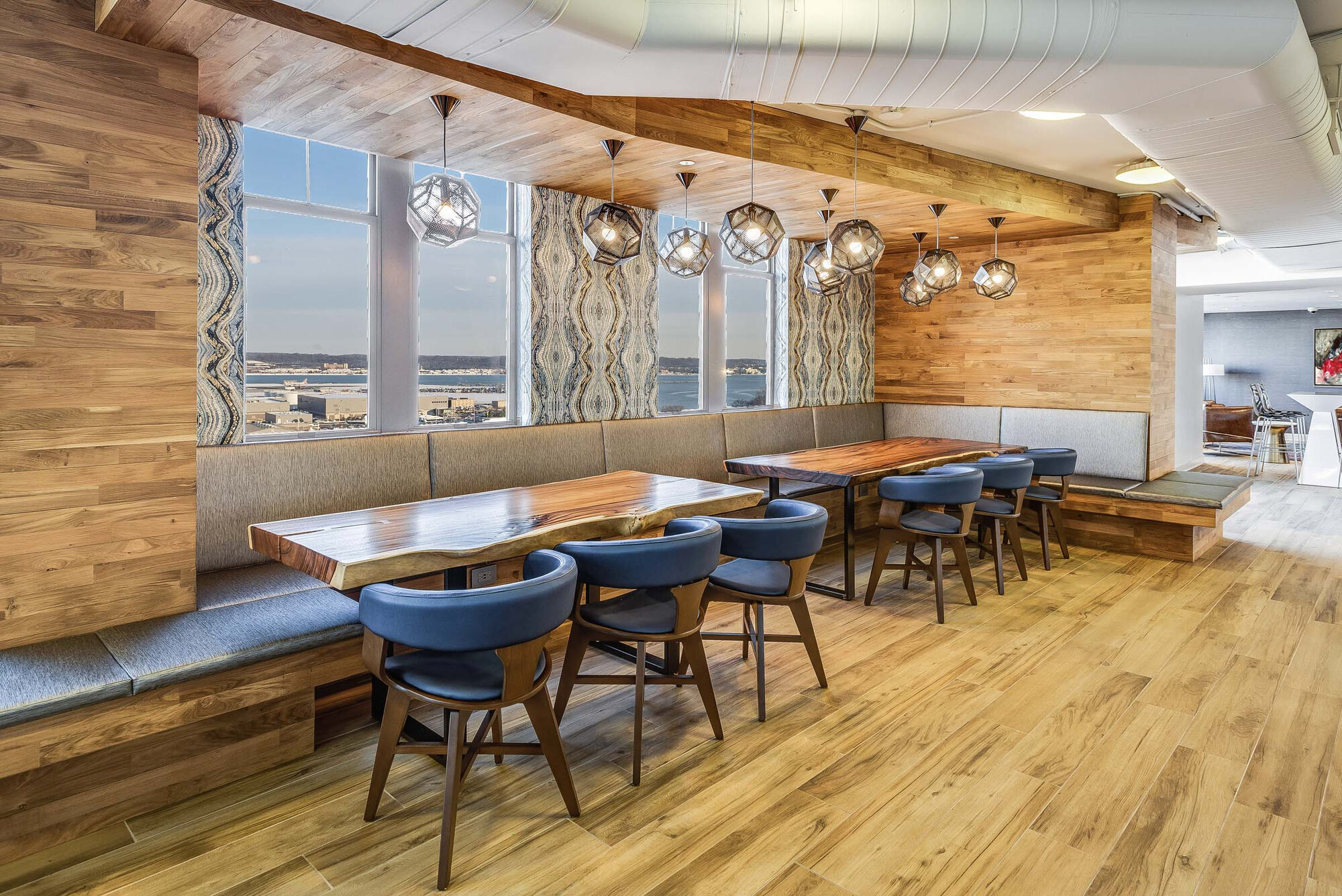 Camden Potomac Yard Image 32