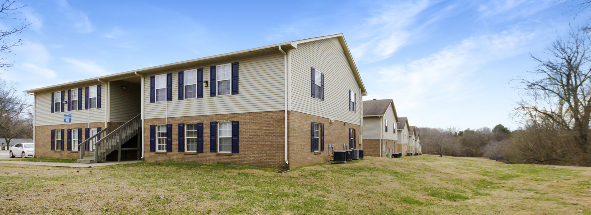 Cobblestone Apartments Image 1