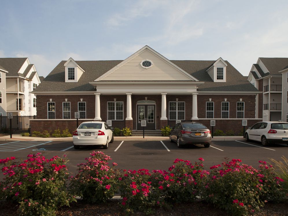 Leasing Center Exterior