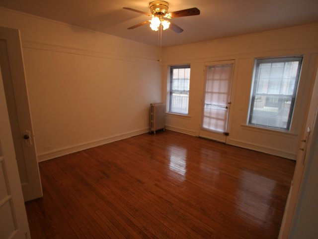 5202-5210 S Cornell Avenue Image 4