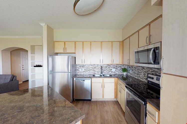 The Club of the Isle Image 15