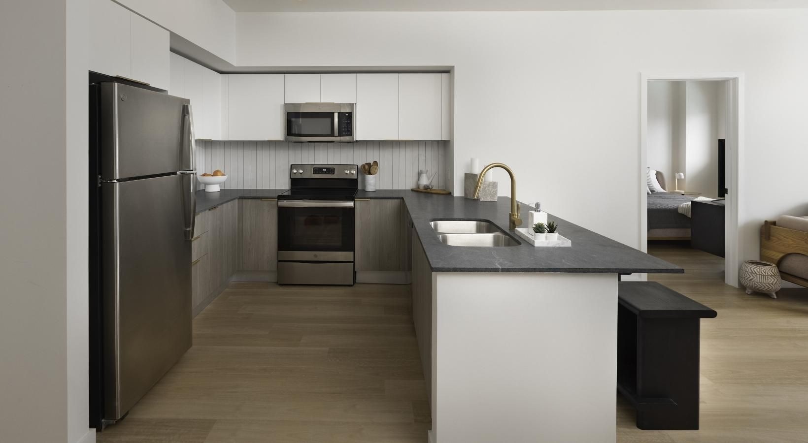 Biscayne 112 Image 8