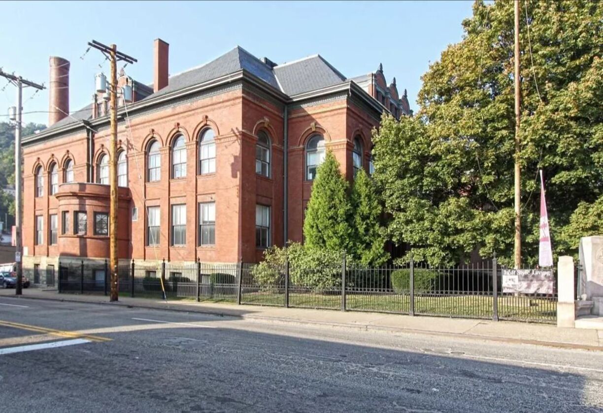 Residences at South High Image 1