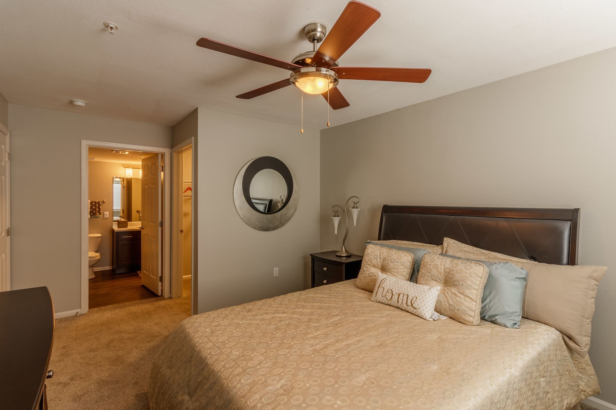 Willow Run Village Apartments Image 20
