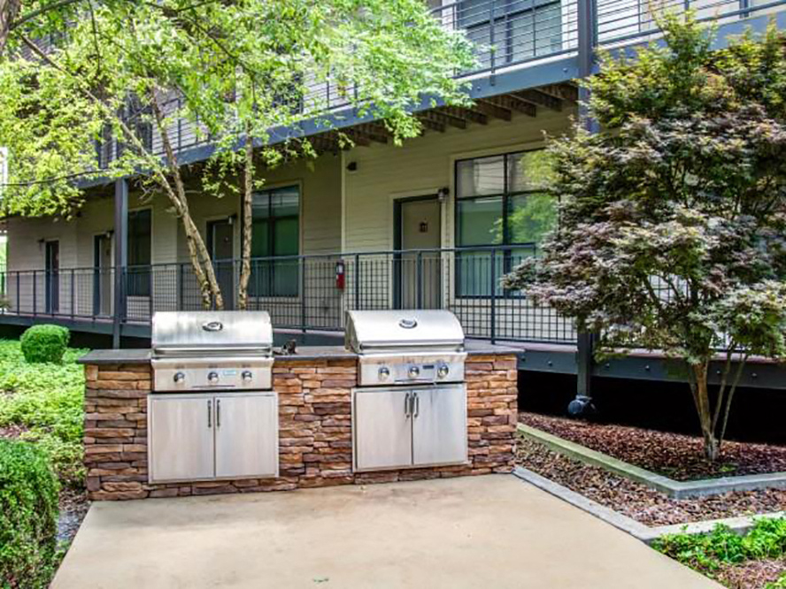 Gale Lofts Outdoor Grills