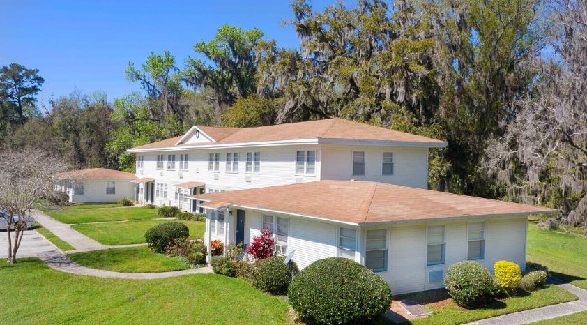 St Johns Landing Apartments Image 5