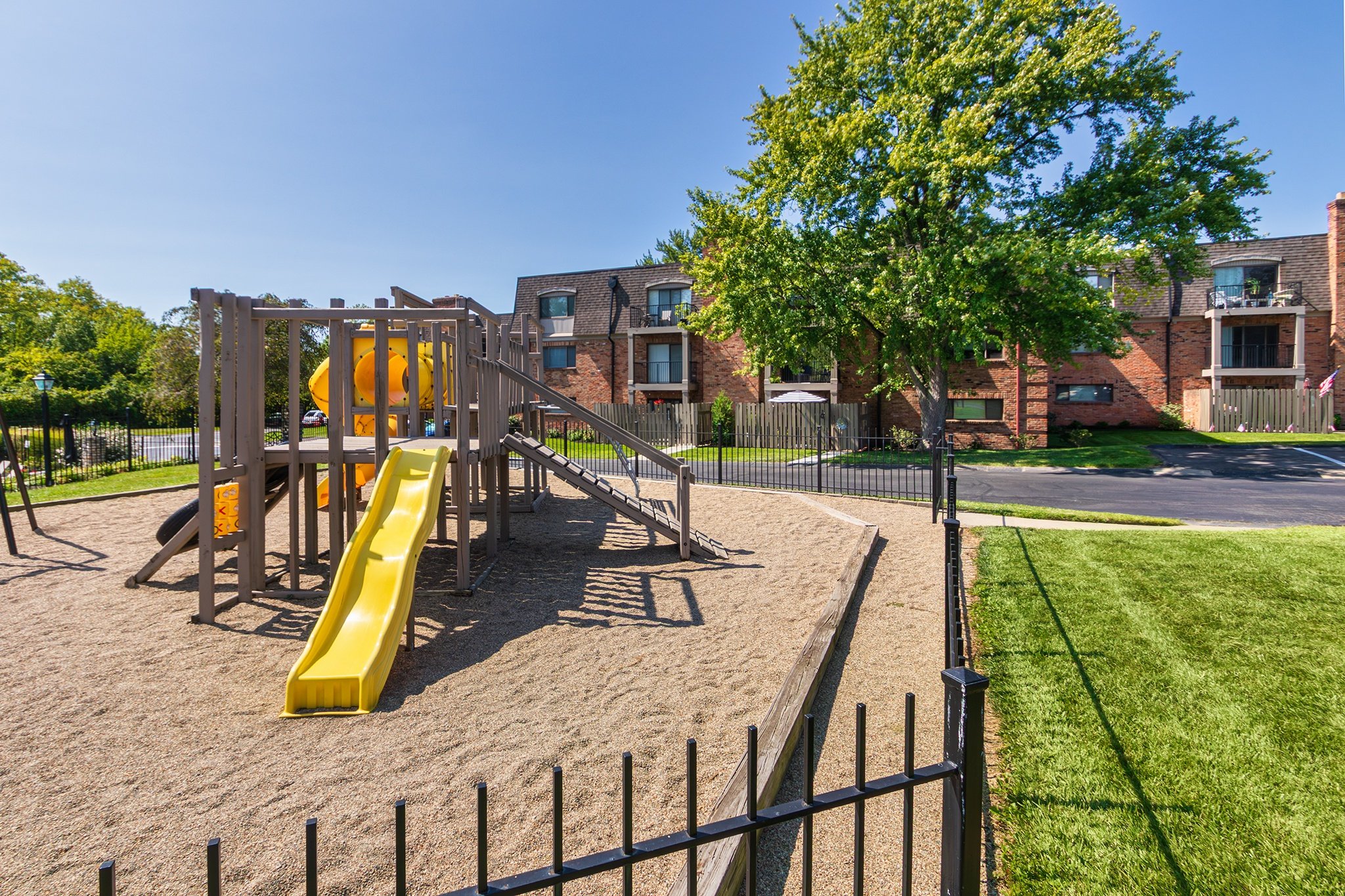 Village East Image 49