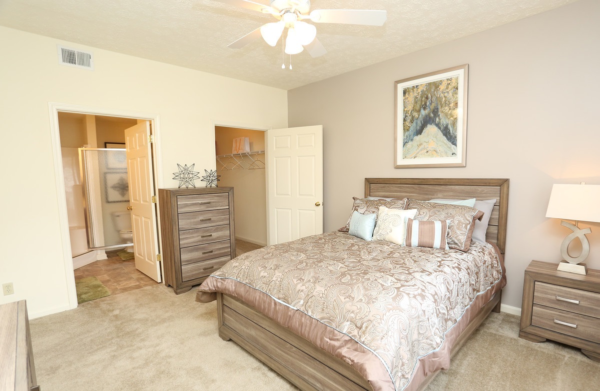 Summit Place Apartment Homes  Image 8