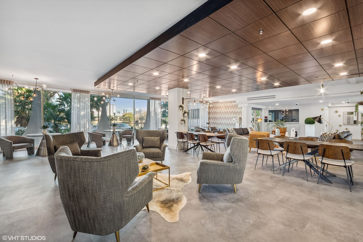 Lake Lucerne Towers Image 2