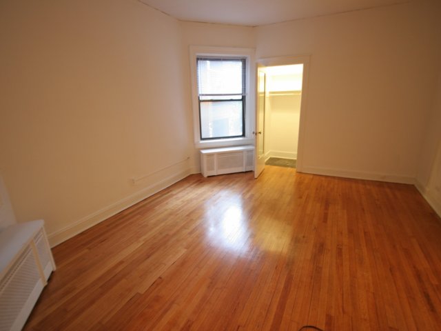 5528-5532 S Everett Avenue Image 4