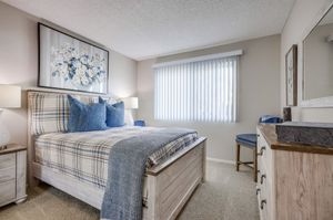 Villa Creek Apartment Homes Image 12