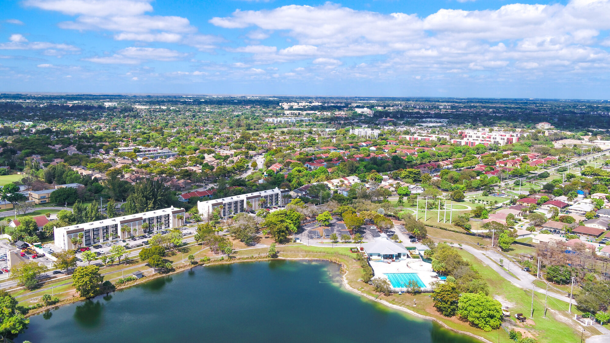 Viewmax Apartments Image 8