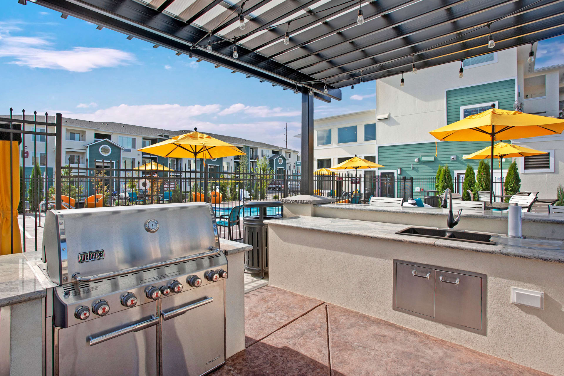 600 Riverside Image 25