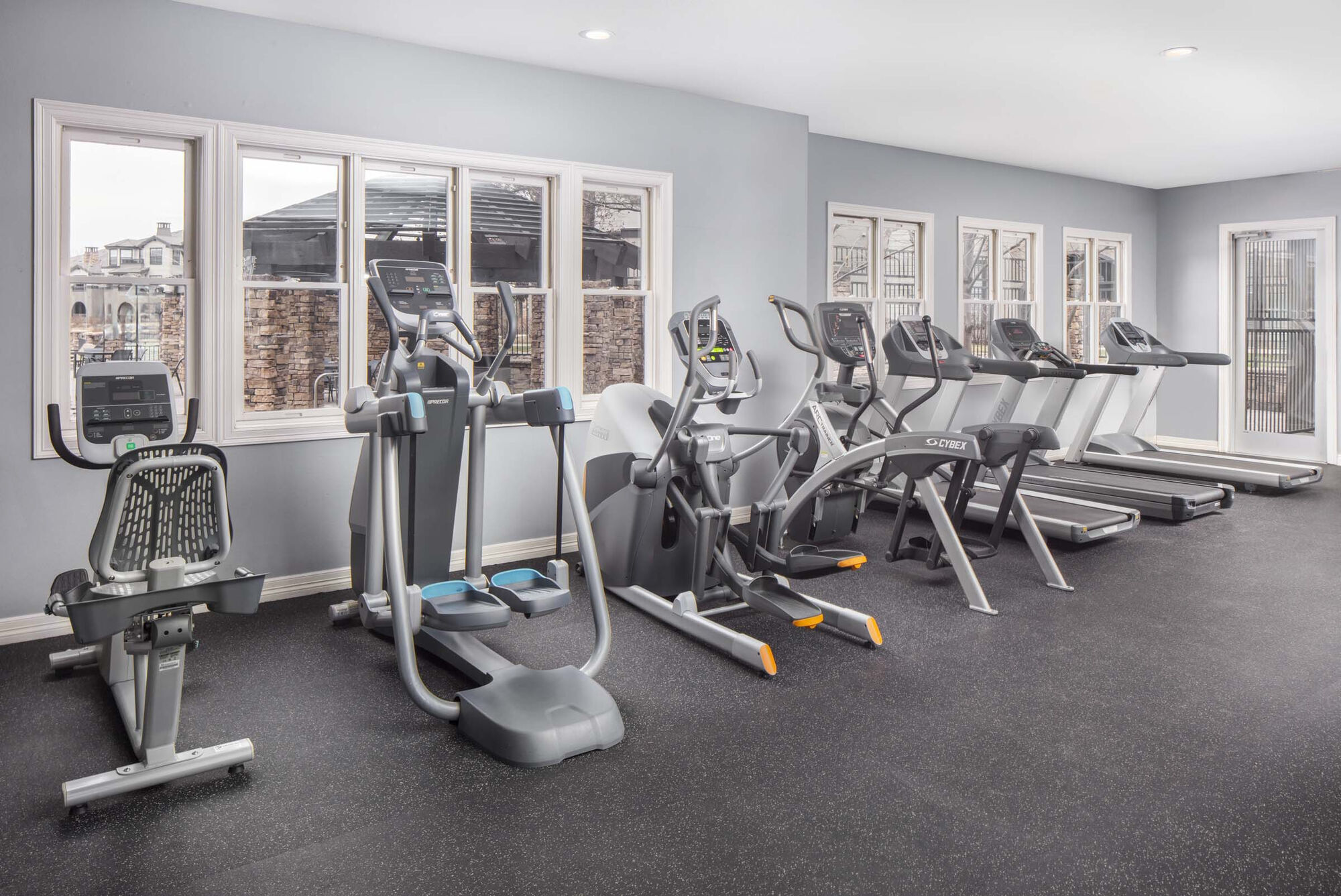 Camden Lakeway Image 38