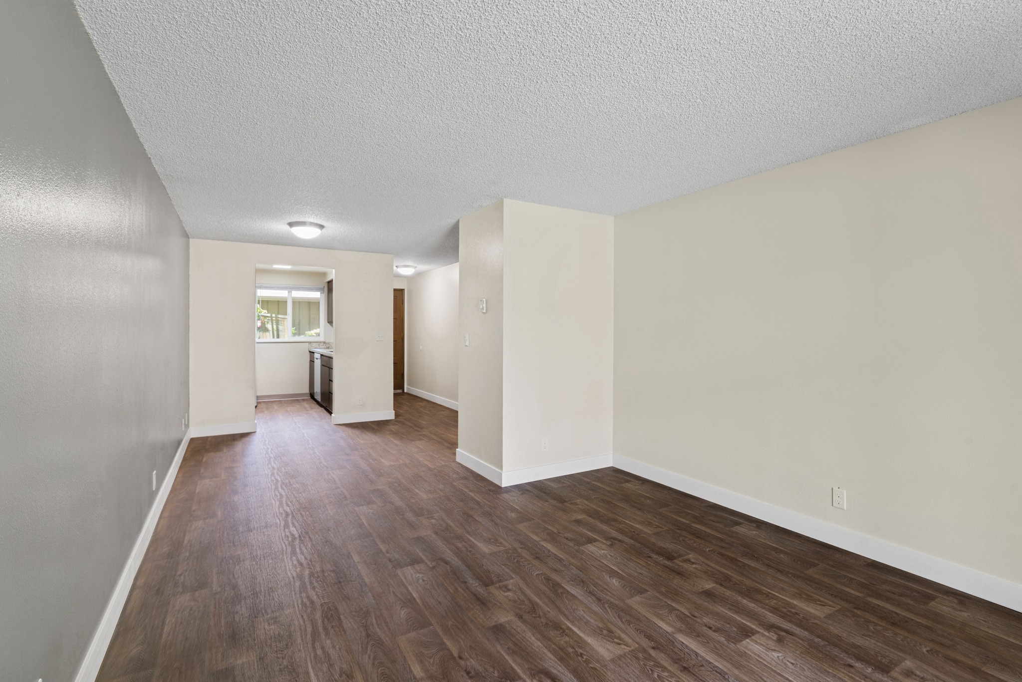 The Clairmont Image 17