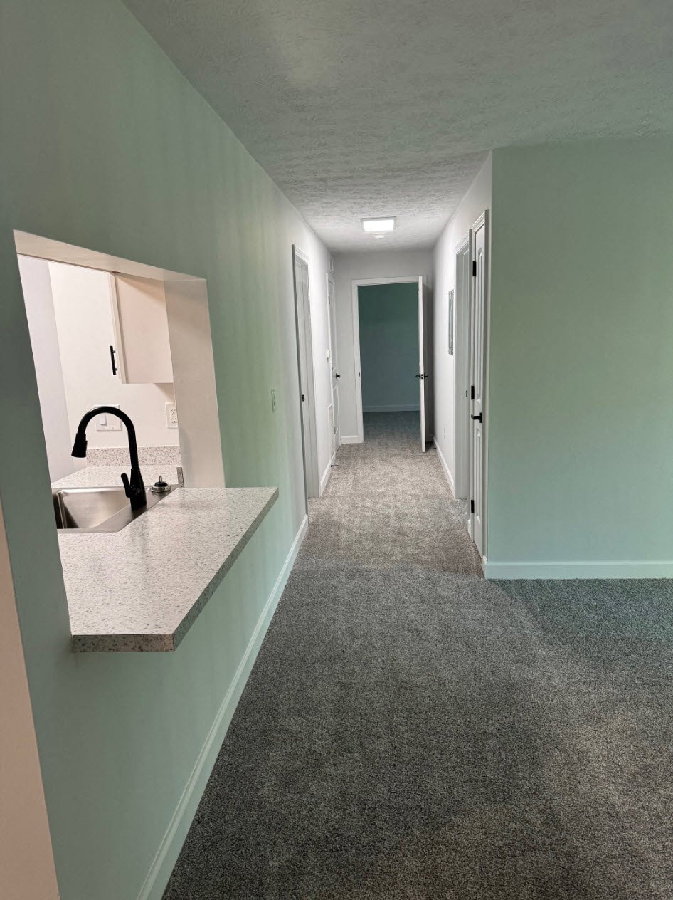 Hilltop Apartments Image 12
