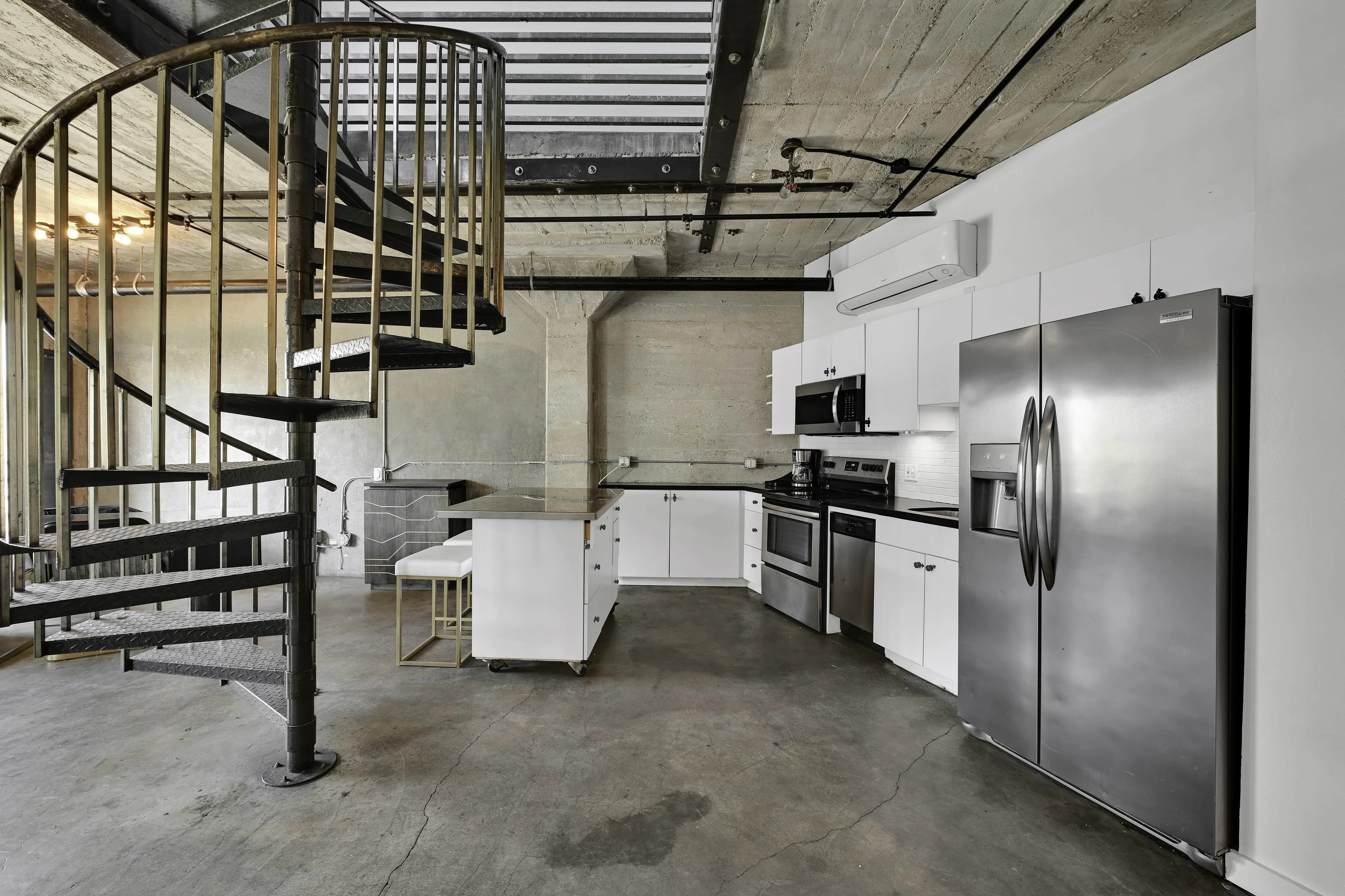 Cosmo Lofts Image 3
