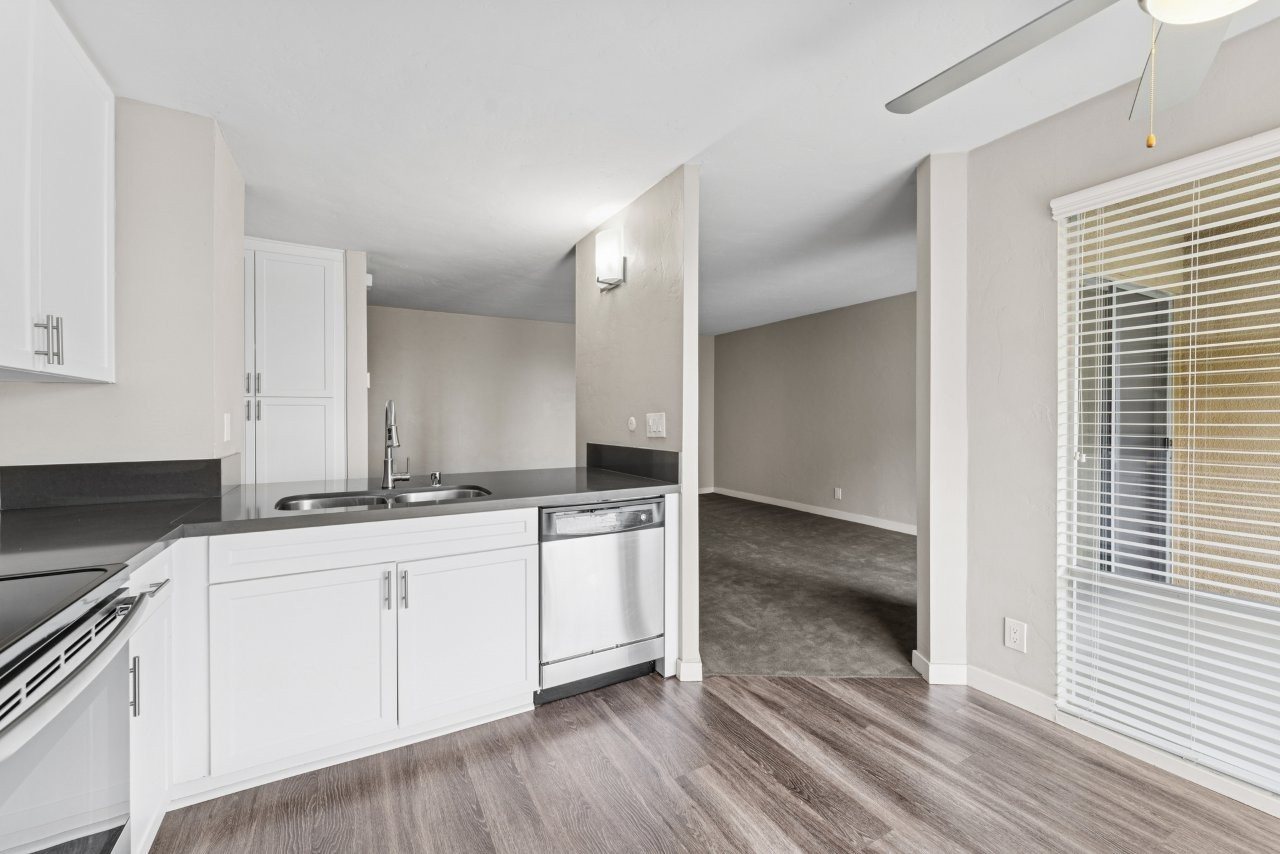 The Summit at Point Loma Image 3