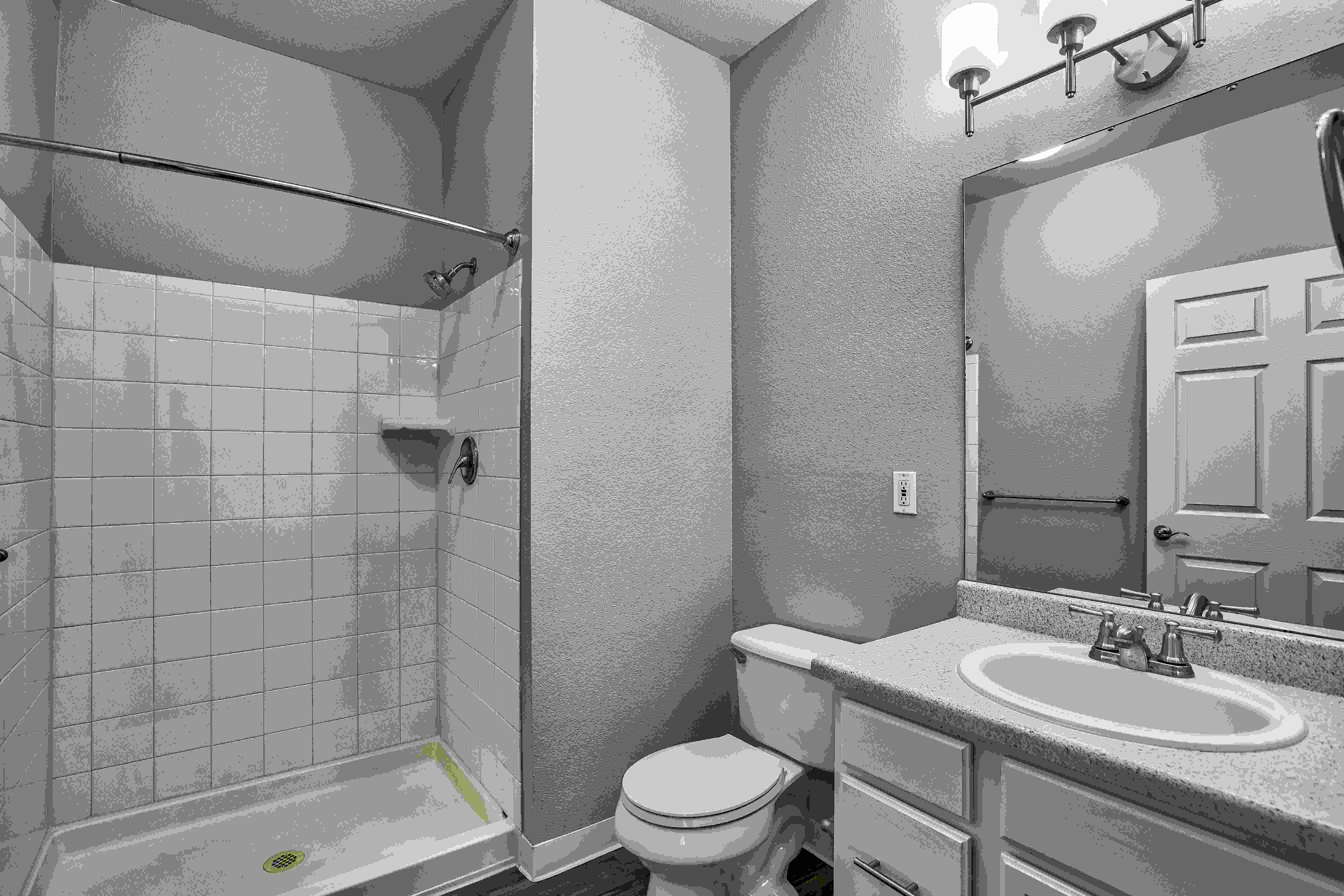 Platte View Landing Apartments Image 34