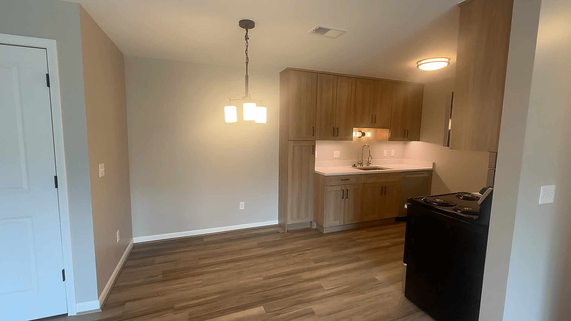 Prentiss Pointe Apartments Image 194