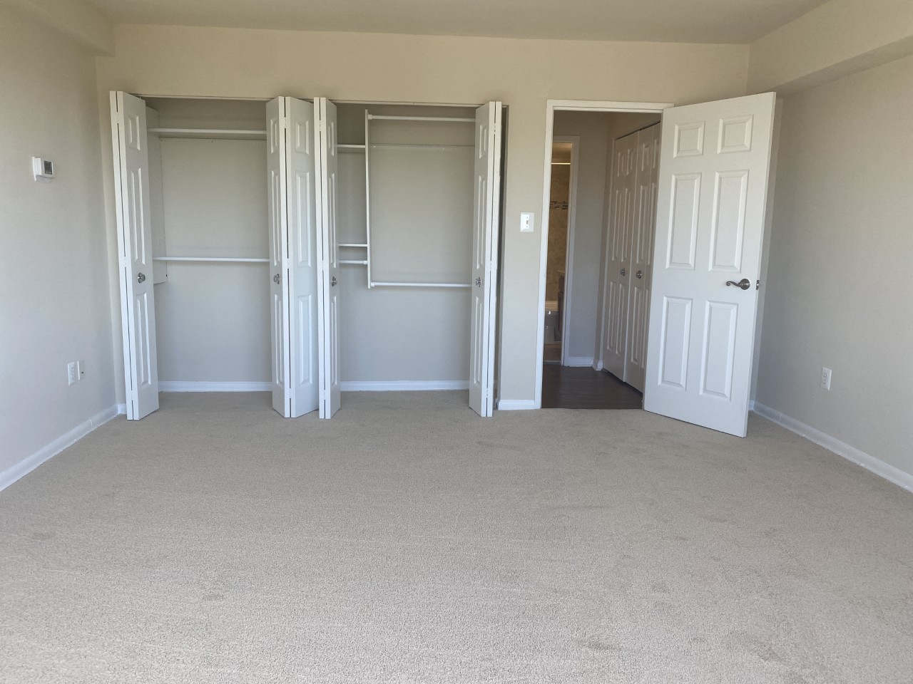 Silver Spring Towers Image 67