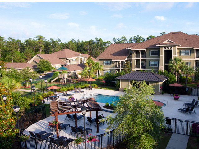 The Park at Whispering Pines Image 1